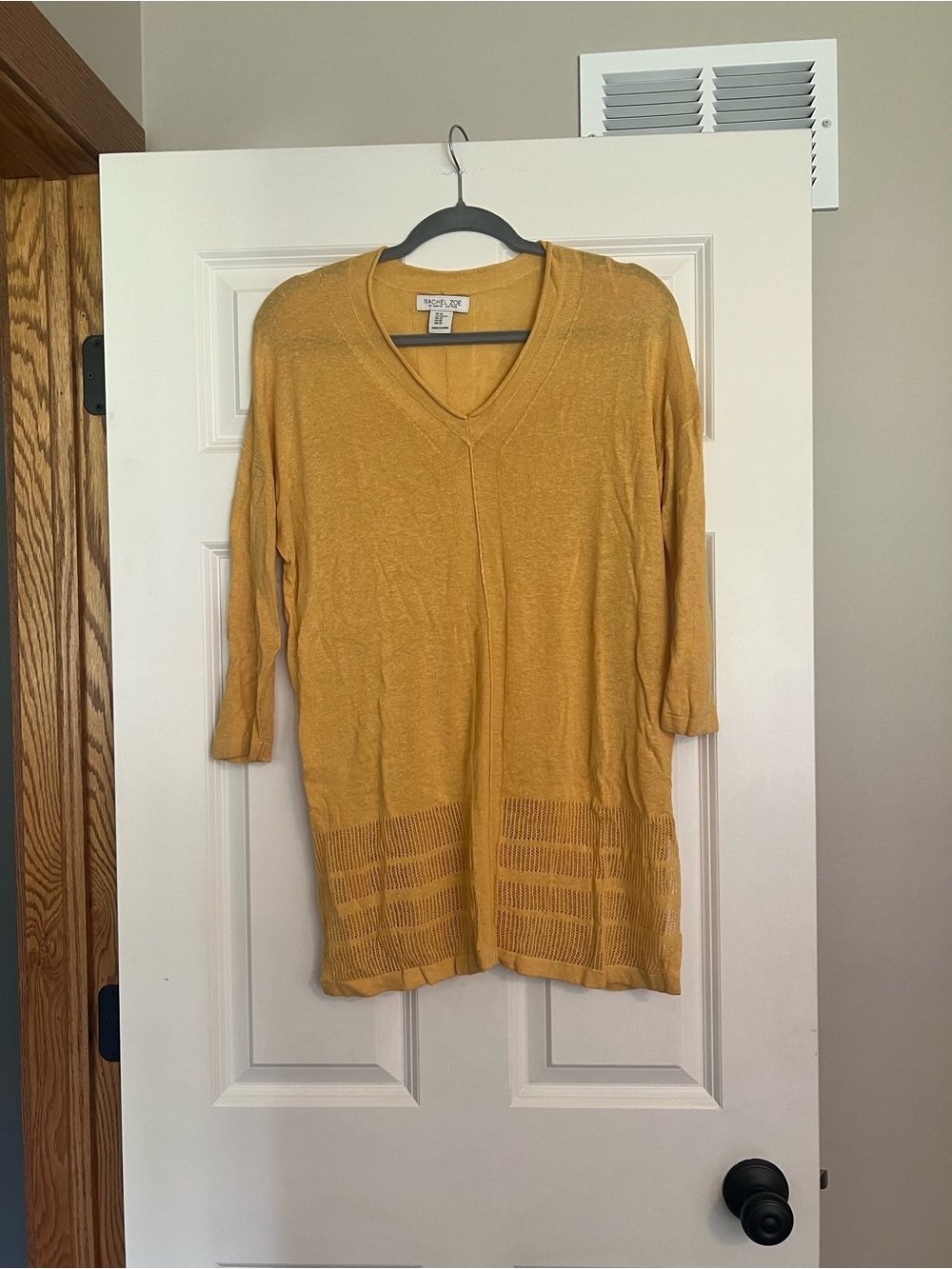 Rachel Zoe Mustard Yellow V-Neck Lightweight Knit Sweater